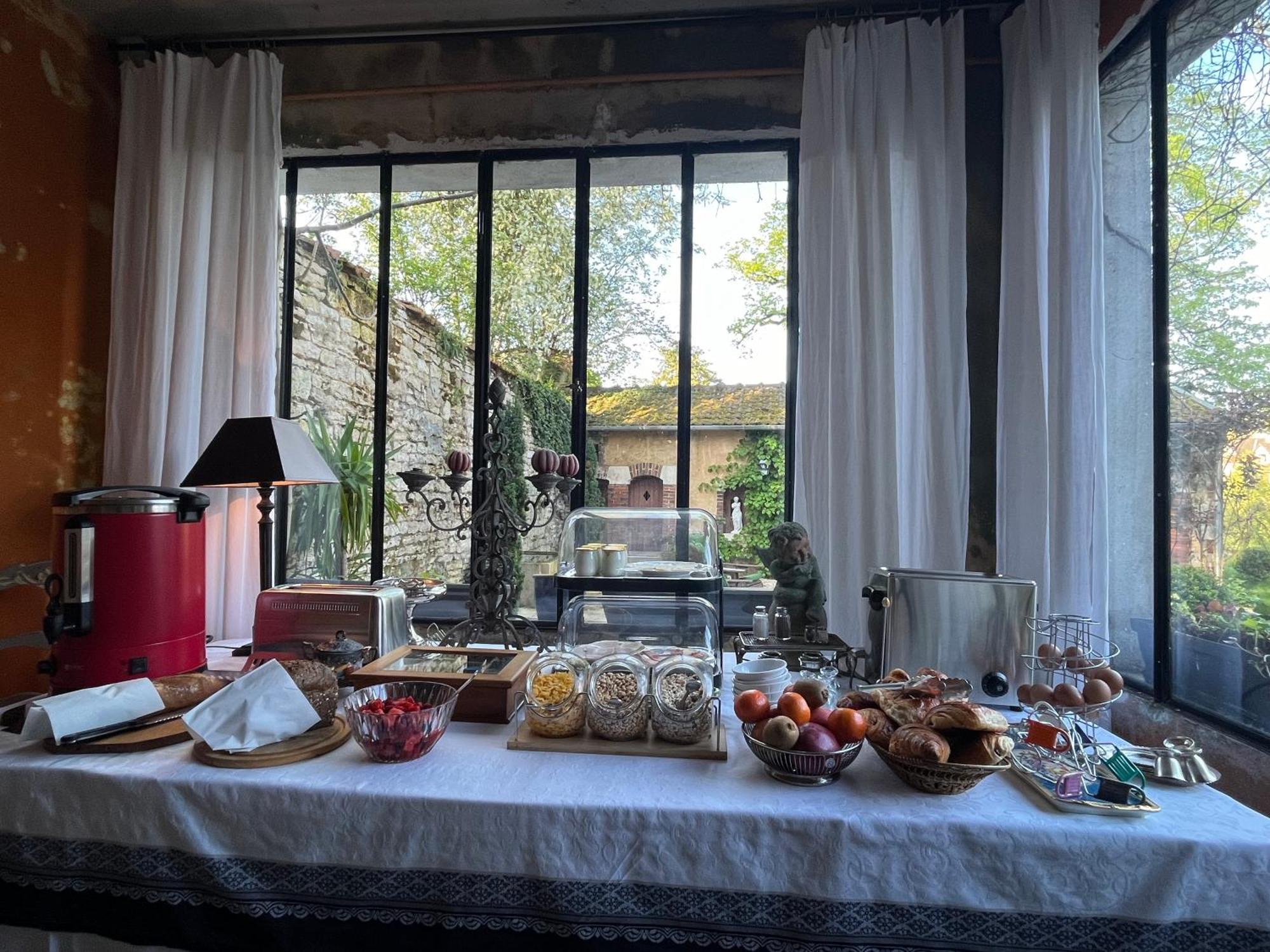 Manoir De La Croix Saint Louis "Luxury Guest House" Taingy Esterno foto